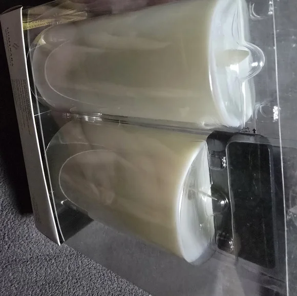 Flameless Candles
